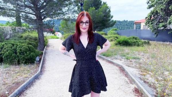 Jacquie et Michel TV . Lavyana, 29, is Titillated by Her New Anal Challenge!