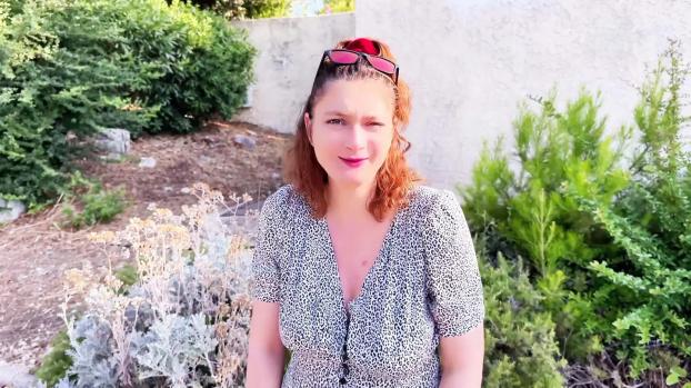 Jacquie et Michel TV . Charlotte Wasn’t About to Let Her Stallion Sleep…